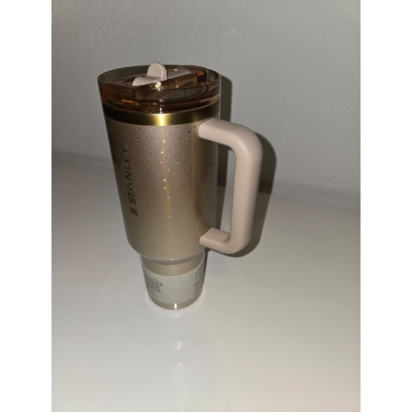 Stanley The Cheers Quencher H2.0 Flowstate Tumbler - Prosecco Shimmer, 40oz - Picture 9 of 11